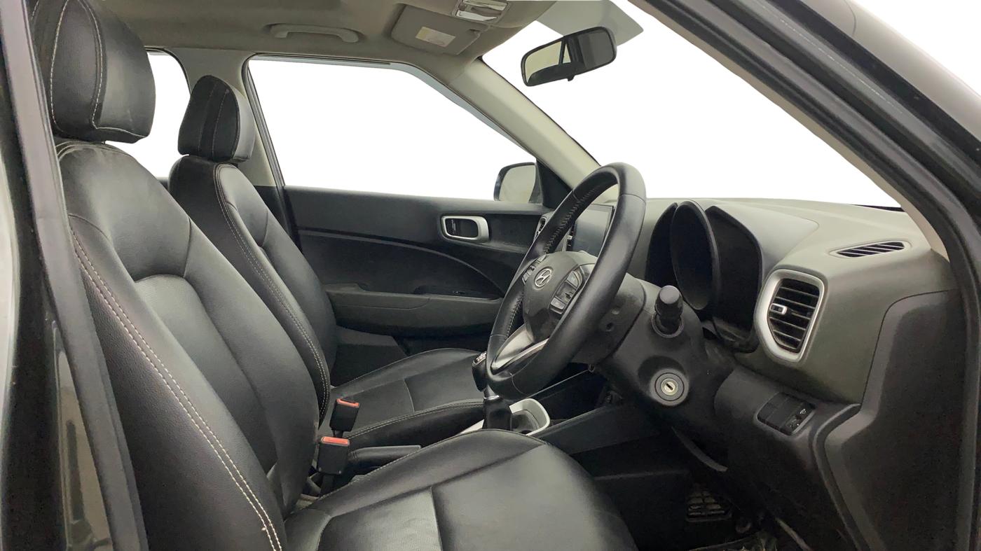 2019 Hyundai VENUE SX 1.0 TURBO, Petrol, Manual, 86,837 km, Right Side Front Door Cabin