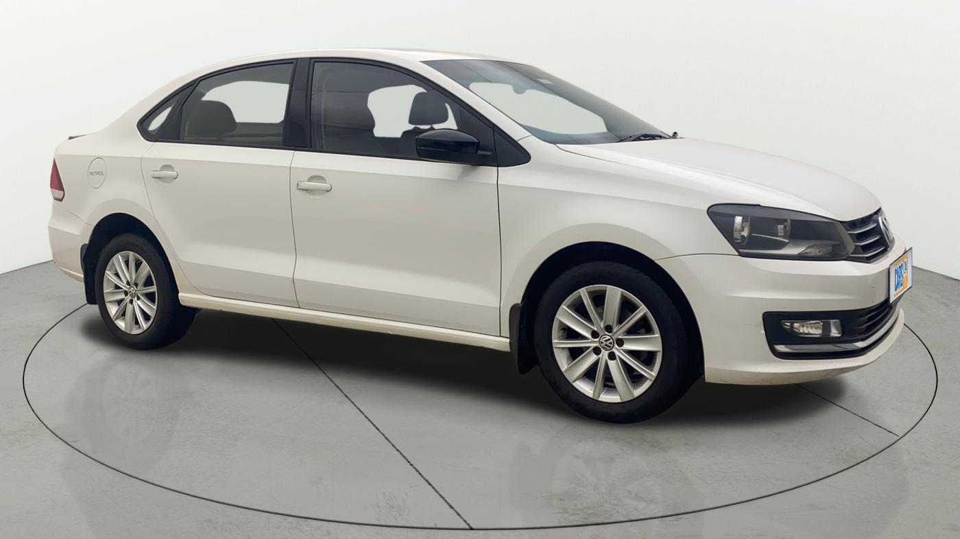 2016 Volkswagen Vento HIGHLINE 1.6 MPI, Petrol, Manual, 79,037 km, Right Front Diagonal