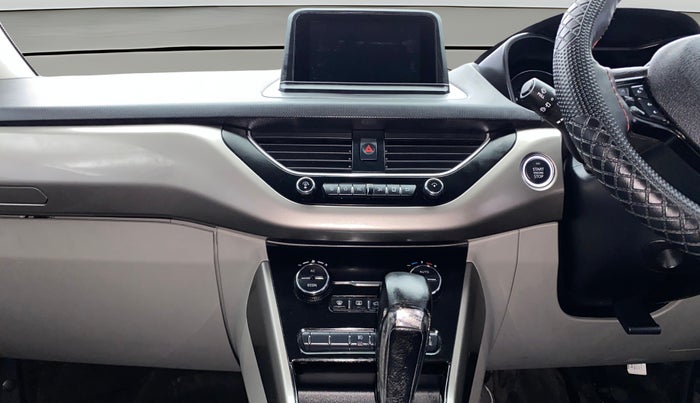 2019 Tata NEXON XZA PLUS PETROL, Petrol, Automatic, 33,857 km, Air Conditioner