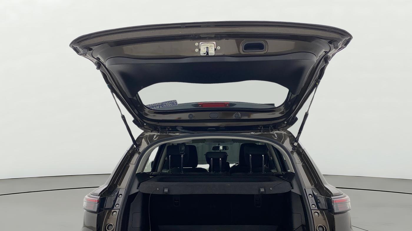2023 Maruti Grand Vitara DELTA SMART HYBRID, Petrol, Manual, 16,254 km, Boot Door Open
