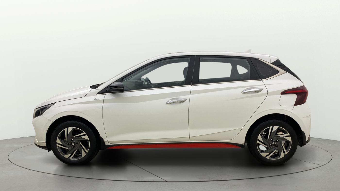2023 Hyundai NEW I20 ASTA 1.2 MT, Petrol, Manual, 33,642 km, Left Side