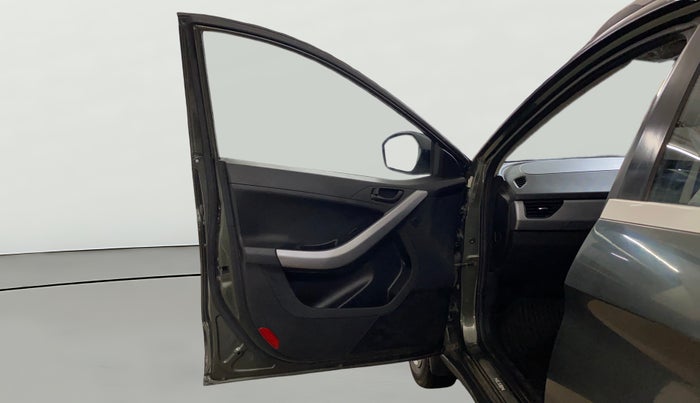 2021 Tata NEXON XM SUNROOF PETROL, Petrol, Manual, 45,192 km, LHS Front Door