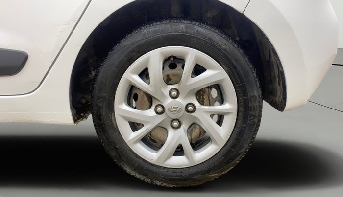 2019 Hyundai Grand i10 MAGNA 1.2 KAPPA VTVT, CNG, Manual, 1,12,058 km, Left Rear Wheel