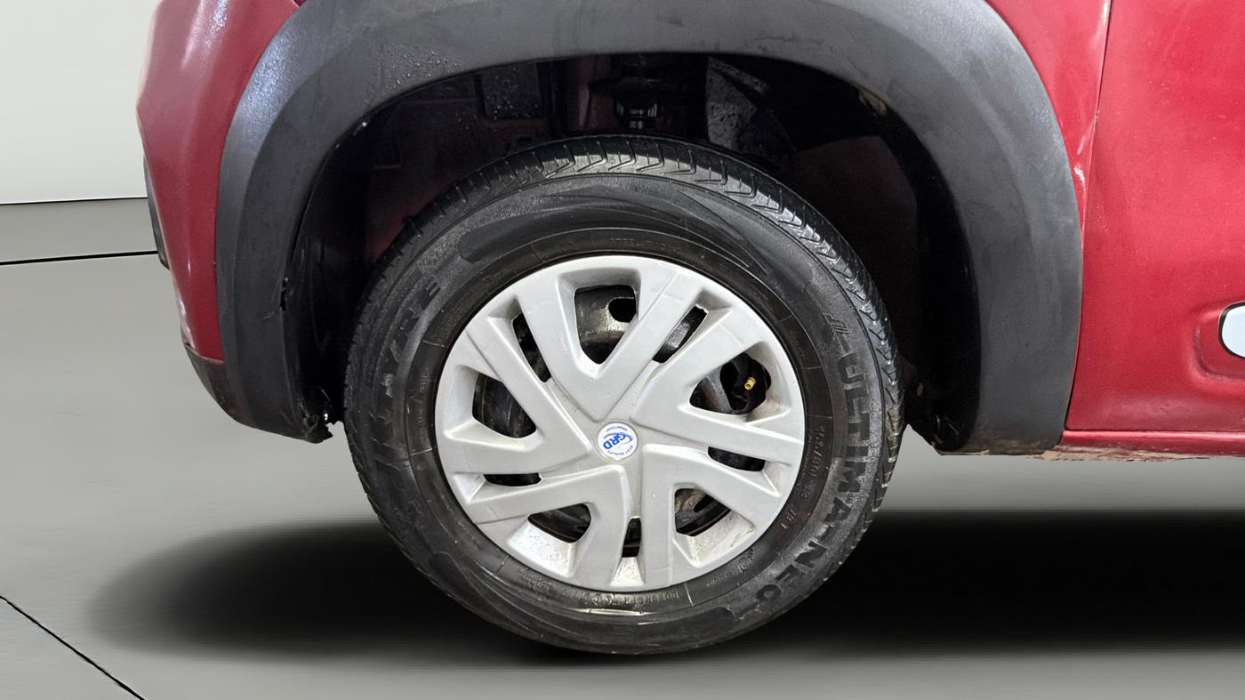 2018 Renault Kwid RXL 1.0, CNG, Manual, 49,487 km, Left Front Wheel