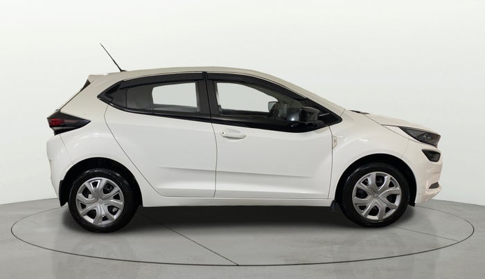 2024 Tata ALTROZ XM PLUS CNG, CNG, Manual, 10,647 km, Right Side View
