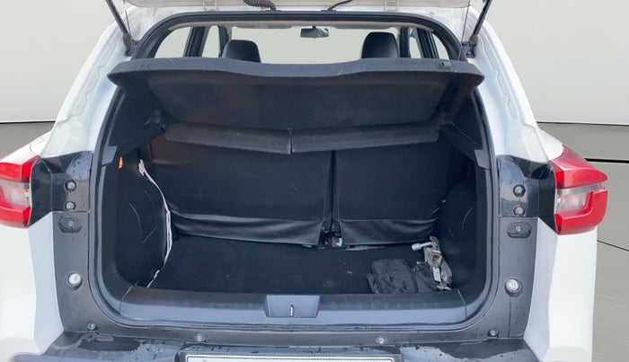 2021 Nissan MAGNITE XV MT, Petrol, Manual, 48,334 km, Boot Open Zoomed View