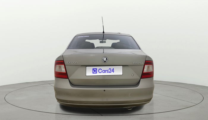 2013 Skoda Rapid 1.6 MPI ACTIVE, Petrol, Manual, 44,325 km, Back/Rear