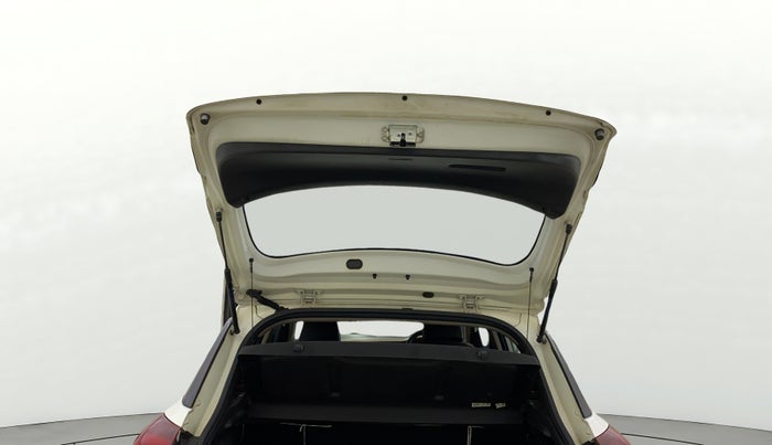 2018 Hyundai Elite i20 ASTA 1.2, Petrol, Manual, 35,698 km, Boot Door Open