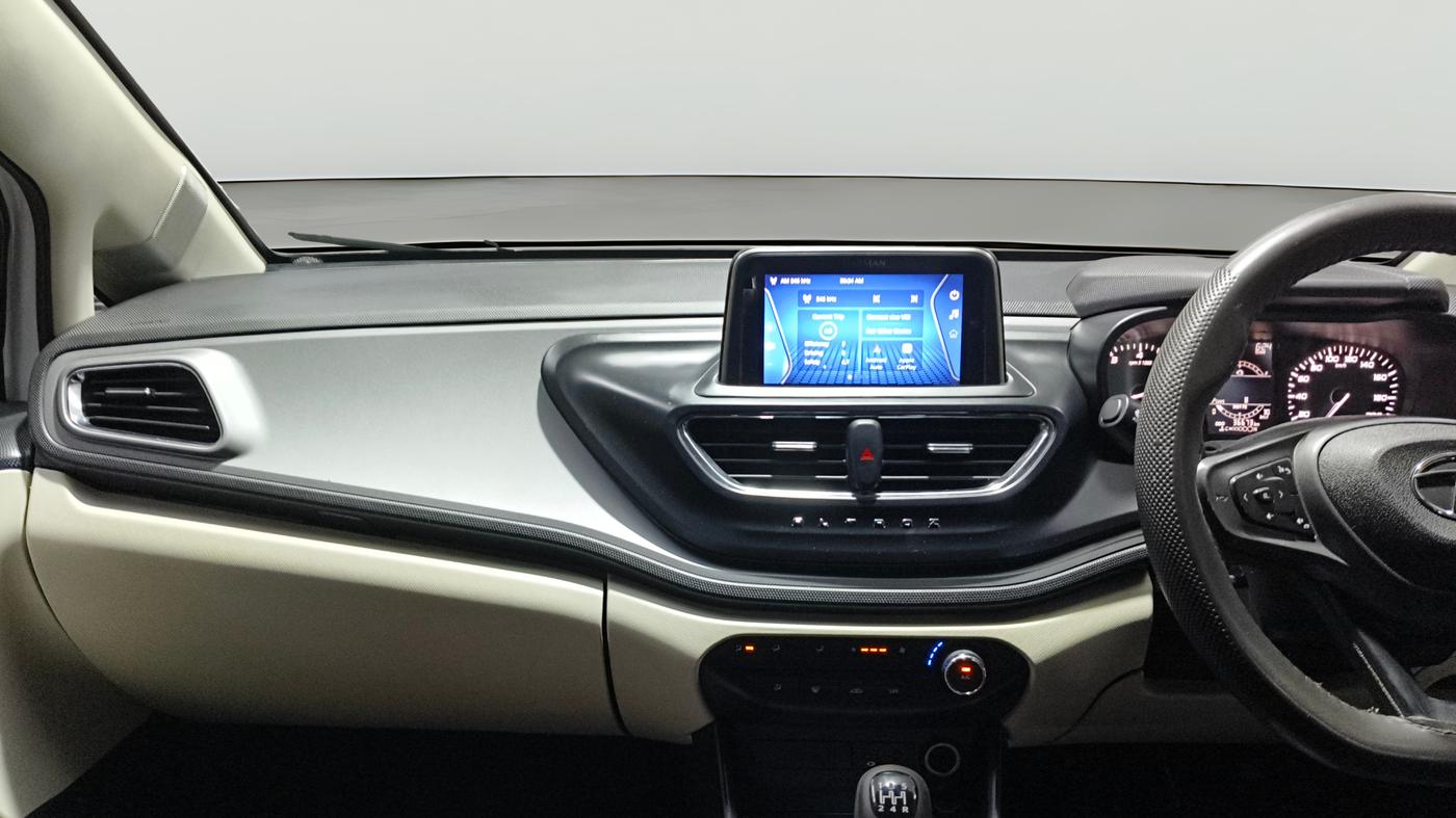 2022 Tata ALTROZ XM PLUS PETROL, Petrol, Manual, 36,662 km, Air Conditioner