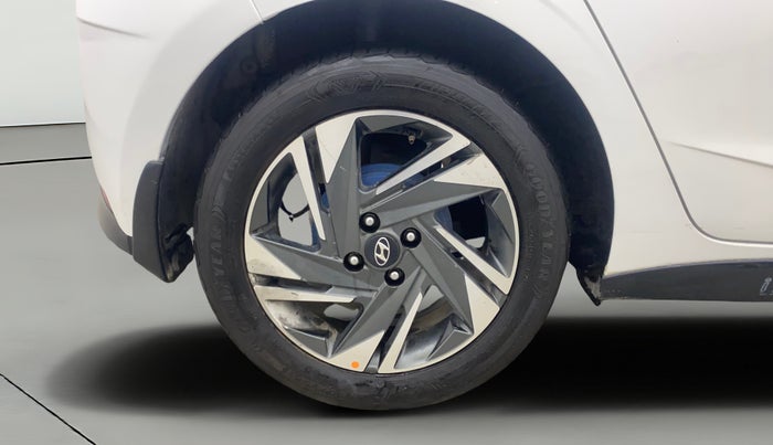 2021 Hyundai NEW I20 ASTA (O) 1.2 MT, Petrol, Manual, 69,787 km, Right Rear Wheel