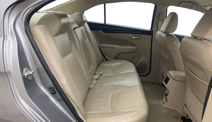 2018 Maruti Ciaz ALPHA  AT 1.4  PETROL, Petrol, Automatic, 65,087 km, Right Side Rear Door Cabin