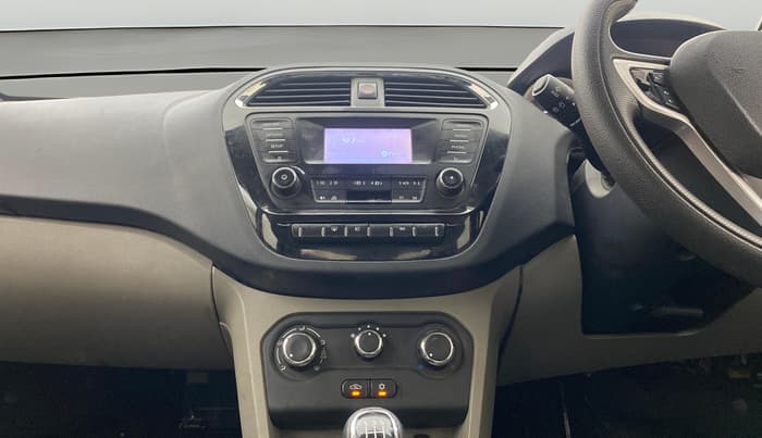 2017 Tata Tiago XZ PETROL, Petrol, Manual, 48,052 km, Air Conditioner