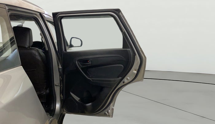 2022 Maruti Vitara Brezza LXI, Petrol, Manual, 38,066 km, RHS Rear Door