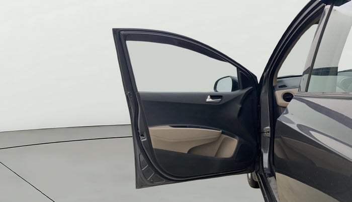 2019 Hyundai Grand i10 SPORTZ 1.2 KAPPA VTVT, Petrol, Manual, 32,037 km, LHS Front Door