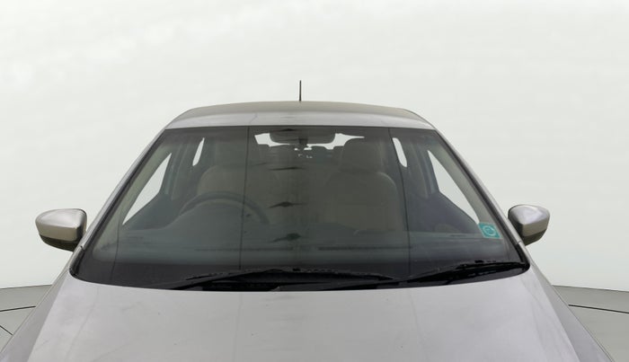 2014 Volkswagen Polo HIGHLINE1.2L, Petrol, Manual, 44,306 km, Front Windshield