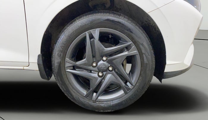 2021 Hyundai NEW I20 SPORTZ 1.2 AT, Petrol, Automatic, 23,673 km, Right Front Wheel