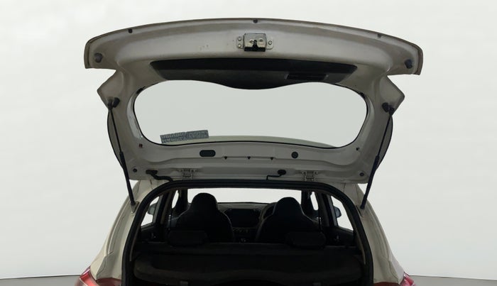 2015 Hyundai Grand i10 MAGNA 1.2 KAPPA VTVT, Petrol, Manual, 81,963 km, Boot Door Open