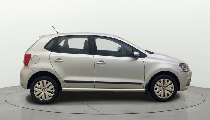 2015 Volkswagen Polo COMFORTLINE 1.2L, Petrol, Manual, 63,170 km, Right Side View
