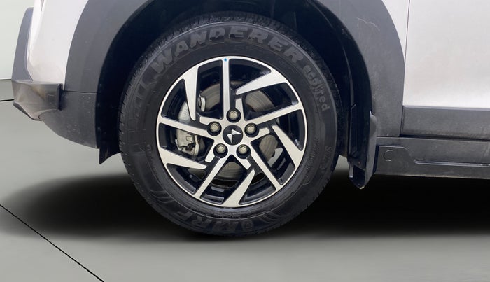 2024 Mahindra XUV 3XO AX5 1.2 L TCMPFi, Petrol, Manual, 5,026 km, Left Front Wheel