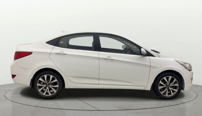 2016 Hyundai Verna FLUIDIC 4S1.6 VTVT SX AT, Petrol, Automatic, 95,846 km, Right Side View