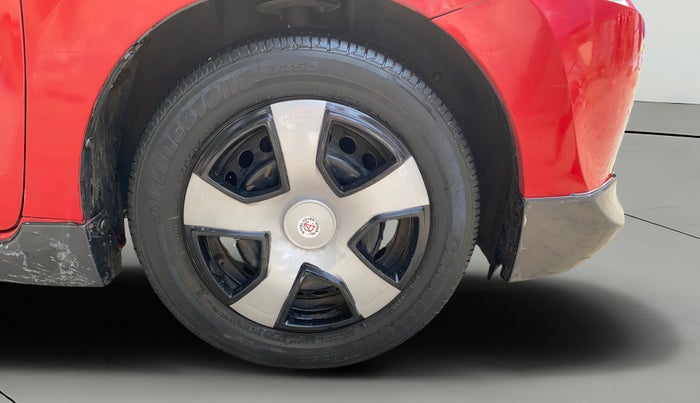 2018 Maruti Baleno DELTA PETROL 1.2, Petrol, Manual, 1,19,318 km, Right Front Wheel