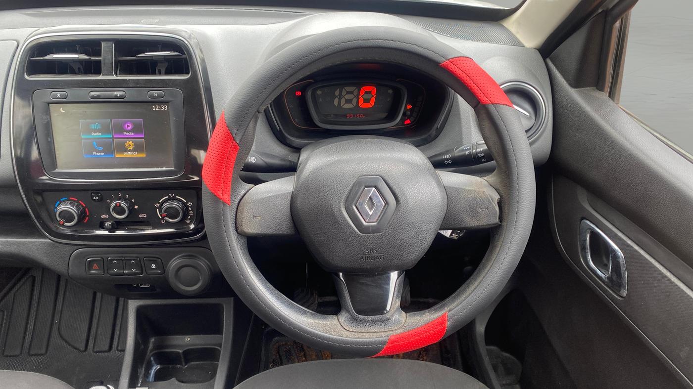2018 Renault Kwid RXT 1.0 (O), Petrol, Manual, 99,150 km, Steering Wheel Close Up