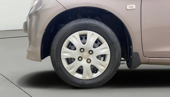 2013 Honda Brio S MT, Petrol, Manual, 26,447 km, Left Front Wheel