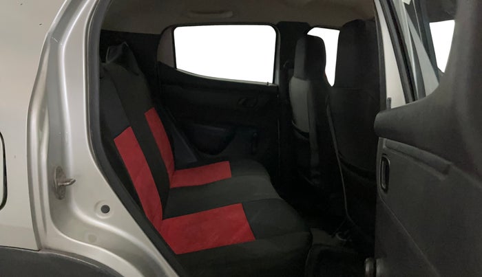 2016 Renault Kwid RXT 0.8, Petrol, Manual, 63,083 km, Right Side Rear Door Cabin