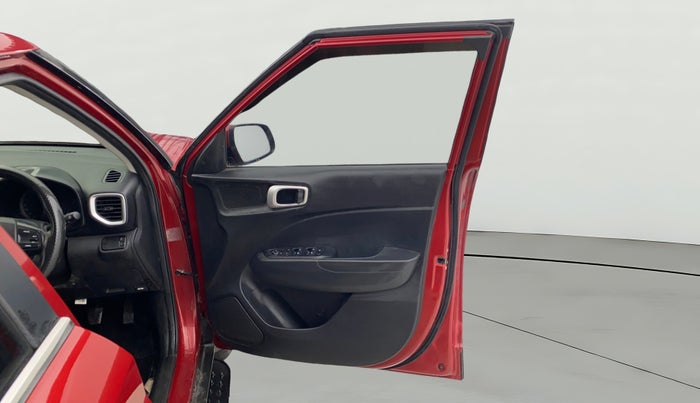 2021 Hyundai VENUE SX 1.0 TURBO, Petrol, Manual, 60,771 km, RHS Front Door