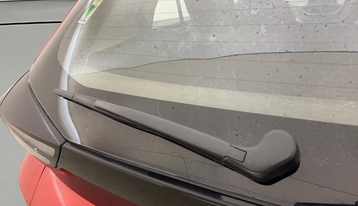 2021 Tata ALTROZ XZ PLUS PETROL, Petrol, Manual, 31,358 km, Rear Wiper