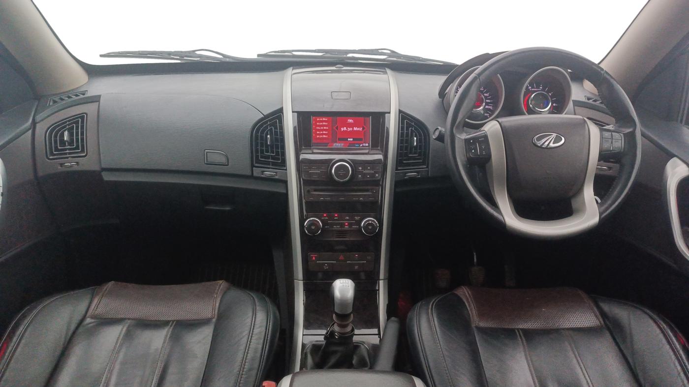 2014 Mahindra XUV500 W8, Diesel, Manual, 92,798 km, Dashboard