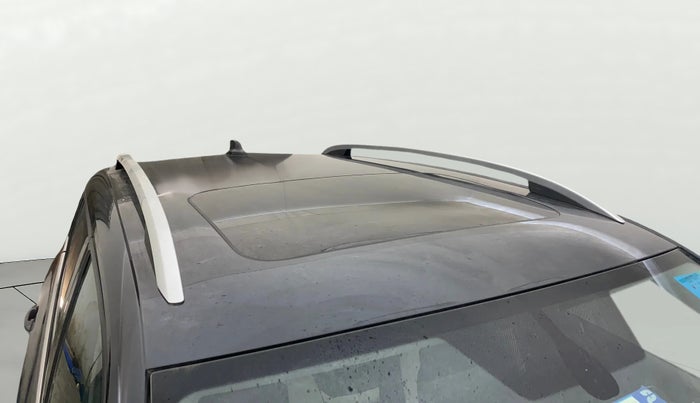 2022 Volkswagen TAIGUN TOPLINE 1.0 TSI MT, Petrol, Manual, 33,574 km, Roof