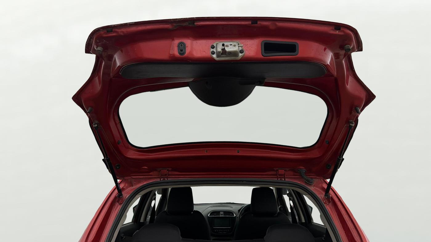 2019 Tata Tiago XZ PLUS PETROL, Petrol, Manual, 75,893 km, Boot Door Open