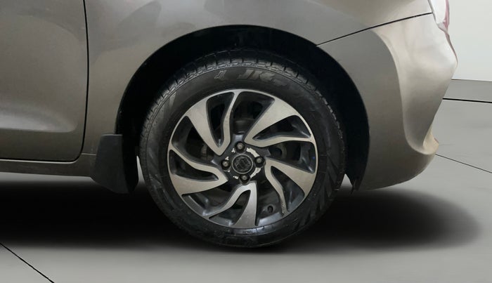 2020 Maruti Baleno ALPHA PETROL 1.2, Petrol, Manual, 85,113 km, Right Front Wheel