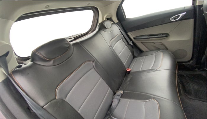 2016 Tata Tiago XZ PETROL, Petrol, Manual, 31,225 km, Right Side Rear Door Cabin