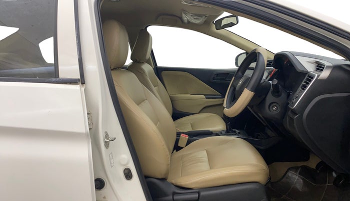 2014 Honda City 1.5L I-VTEC E MT, Petrol, Manual, 61,682 km, Right Side Front Door Cabin