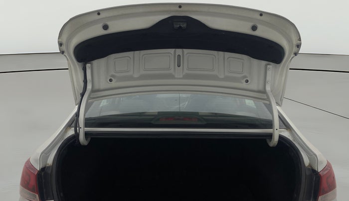 2018 Hyundai Verna 1.6 VTVT SX O, Petrol, Manual, 82,408 km, Boot Door Open