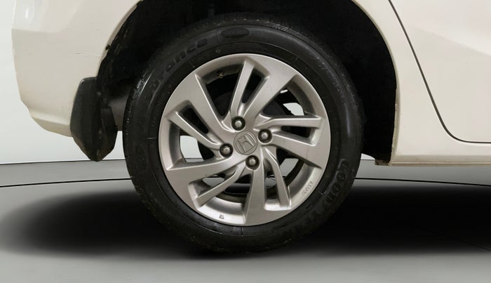 2022 Honda Jazz 1.2L I-VTEC ZX CVT, Petrol, Automatic, 14,253 km, Right Rear Wheel