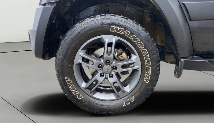 2023 Mahindra Thar LX P 2WD AT HT, Petrol, Automatic, 35,249 km, Left Front Wheel