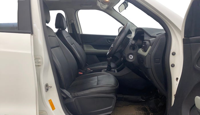 2023 Tata PUNCH ADVENTURE MT, Petrol, Manual, 44,537 km, Right Side Front Door Cabin