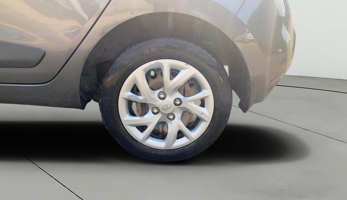 2019 Hyundai Grand i10 MAGNA 1.2 KAPPA VTVT, CNG, Manual, 79,602 km, Left Rear Wheel