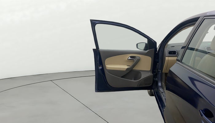 2015 Volkswagen Vento HIGHLINE DIESEL 1.5, Diesel, Manual, 1,27,863 km, LHS Front Door