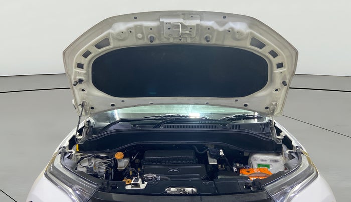 2021 Tata PUNCH ACCOMPLISHED MT, Petrol, Manual, 63,980 km, Open Bonet