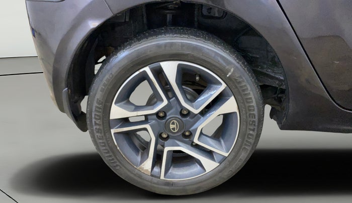 2022 Tata Tiago XZ PLUS PETROL, Petrol, Manual, 50,825 km, Right Rear Wheel
