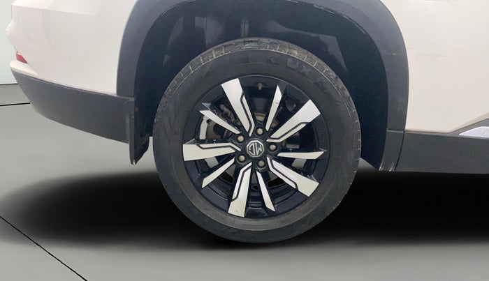 2020 MG HECTOR PLUS SMART 1.5 PETROL TURBO DCT 6-STR, Petrol, Automatic, 40,546 km, Right Rear Wheel