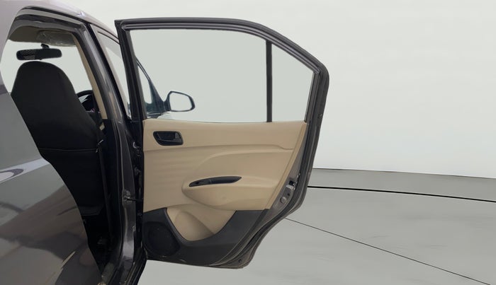 2021 Hyundai NEW SANTRO SPORTZ EXECUTIVE MT CNG, CNG, Manual, 58,237 km, RHS Rear Door