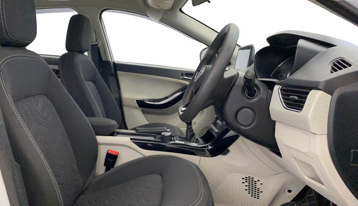 2022 Tata NEXON XZ PLUS PETROL, Petrol, Manual, 24,811 km, Right Side Front Door Cabin
