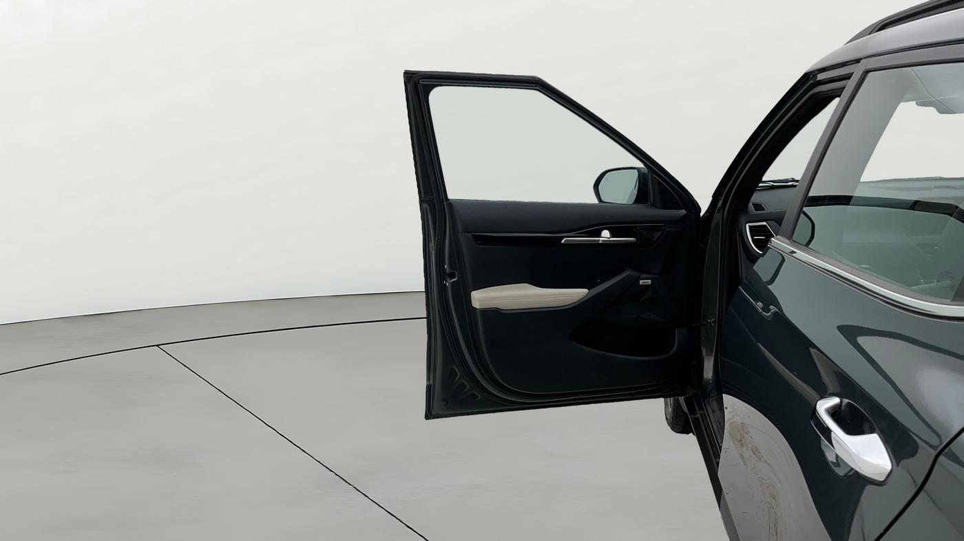 2023 KIA SELTOS  GTX PLUS 1.5 DIESEL AT, Diesel, Automatic, 37,875 km, LHS Front Door