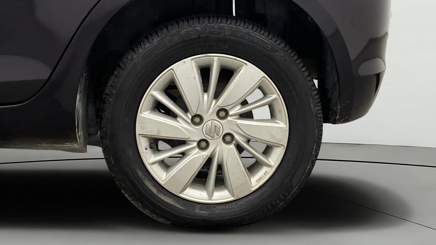 2016 Maruti Swift ZXI, Petrol, Manual, 88,184 km, Left Rear Wheel