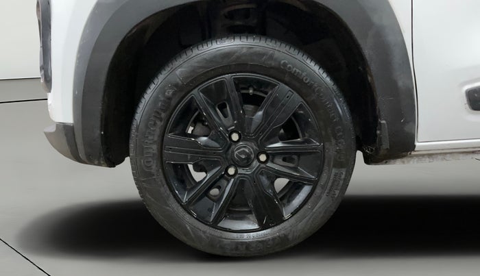 2022 Renault Kwid CLIMBER 1.0 AMT Dual Tone , Petrol, Automatic, 60,614 km, Left Front Wheel